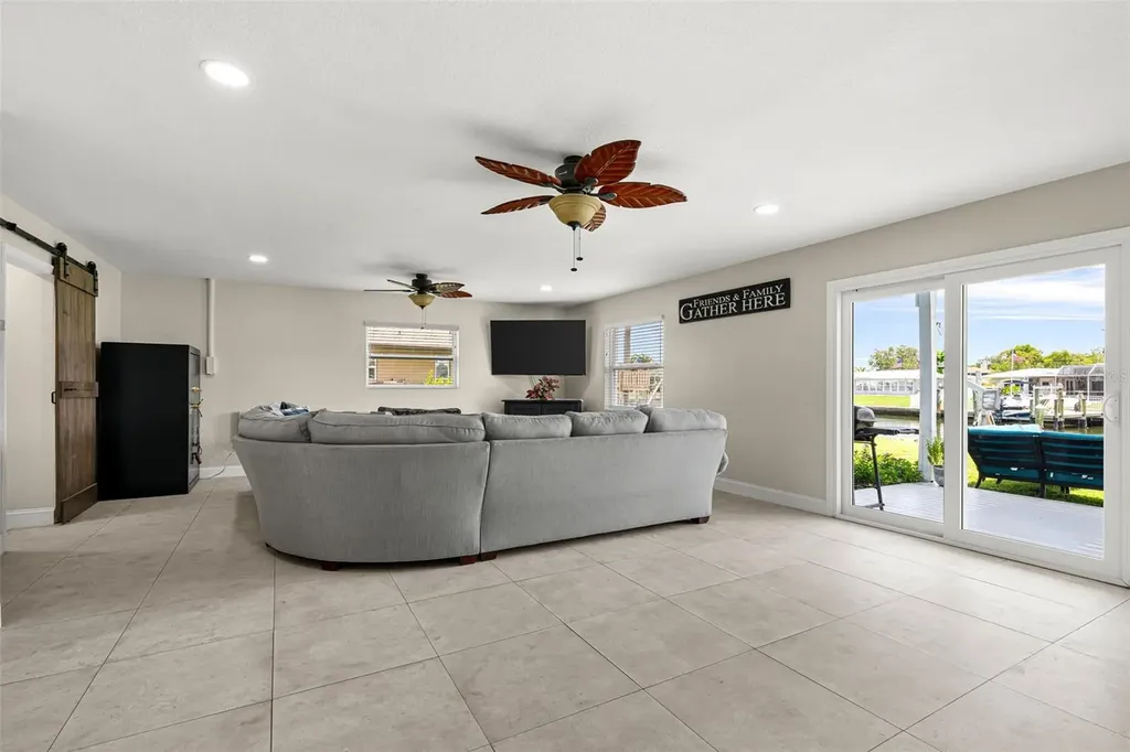 5404 Bay State Road Palmetto FL 34221