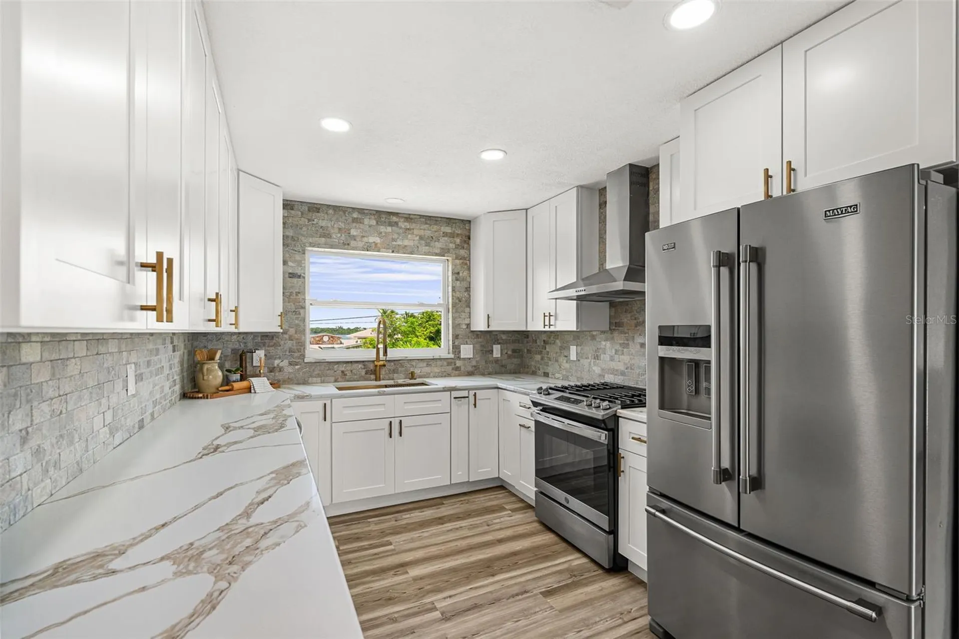 5404 Bay State Road Palmetto FL 34221