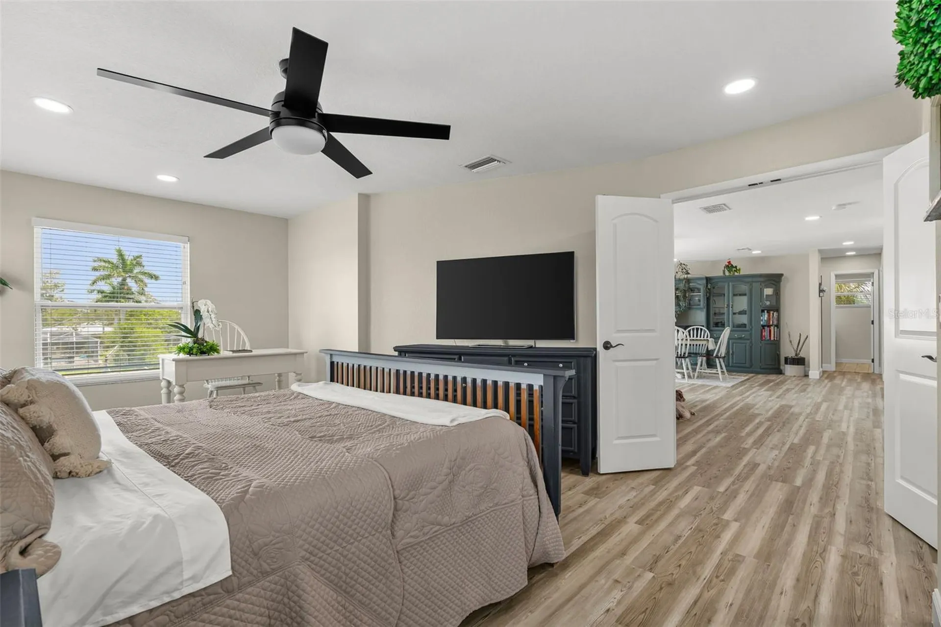 5404 Bay State Road Palmetto FL 34221