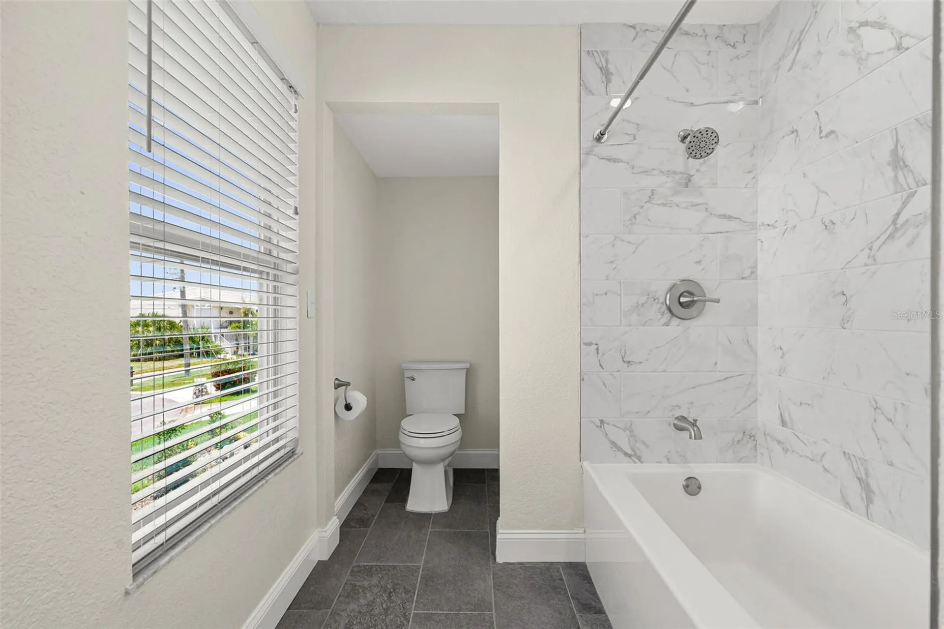 5404 Bay State Road Palmetto FL 34221