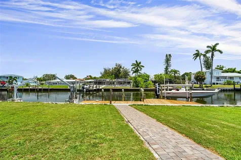 5404 Bay State Road Palmetto FL 34221