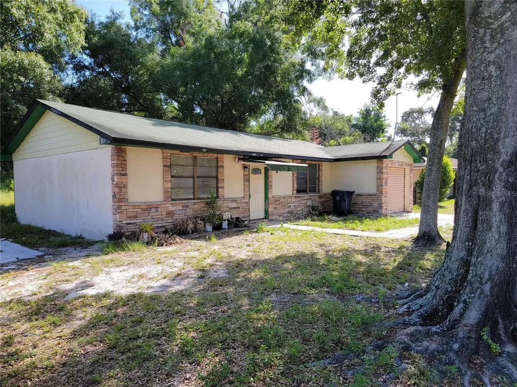2240 Gabarone Boulevard Auburndale FL 33823