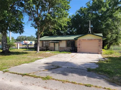 2240 Gabarone Boulevard Auburndale FL 33823