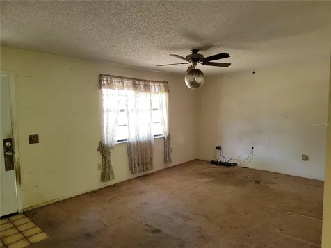 2240 Gabarone Boulevard Auburndale FL 33823