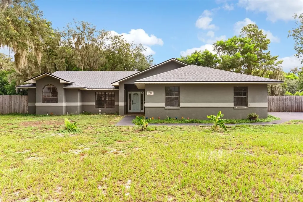 1514 Lake Thomas Loop Winter Haven FL 33880
