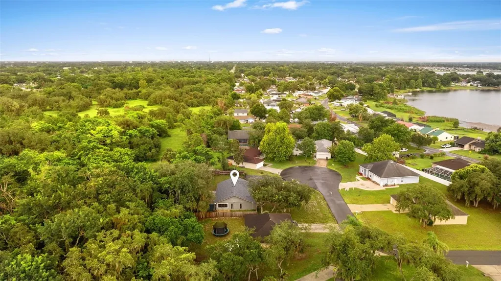 1514 Lake Thomas Loop Winter Haven FL 33880