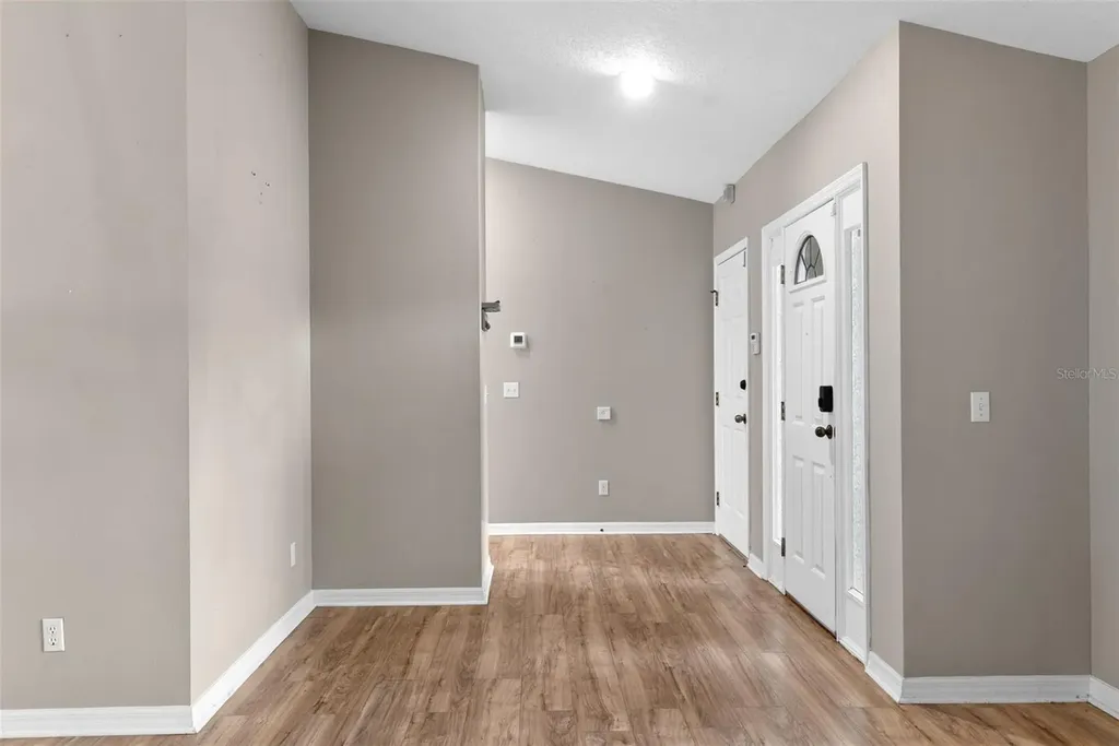 1514 Lake Thomas Loop Winter Haven FL 33880