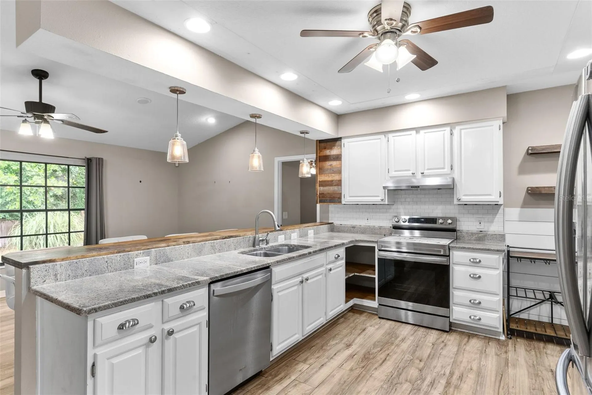 1514 Lake Thomas Loop Winter Haven FL 33880