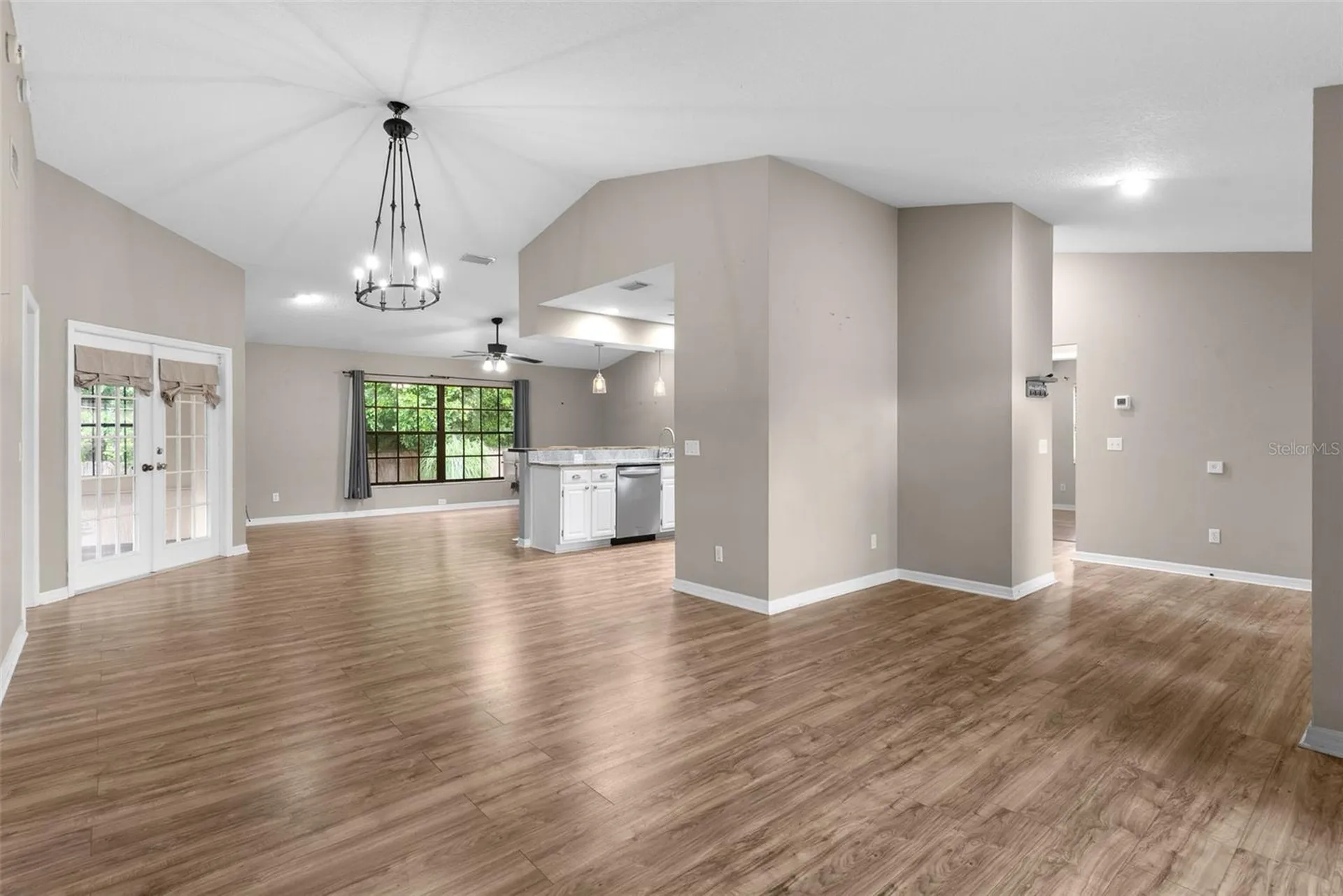 1514 Lake Thomas Loop Winter Haven FL 33880
