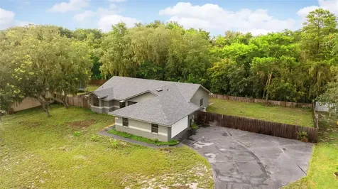 1514 Lake Thomas Loop Winter Haven FL 33880