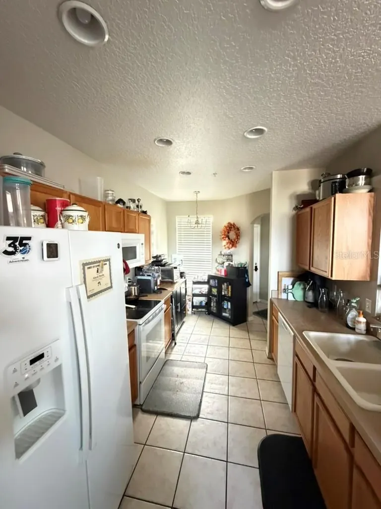 673 Sandy Neck Lane Altamonte Springs FL 32714