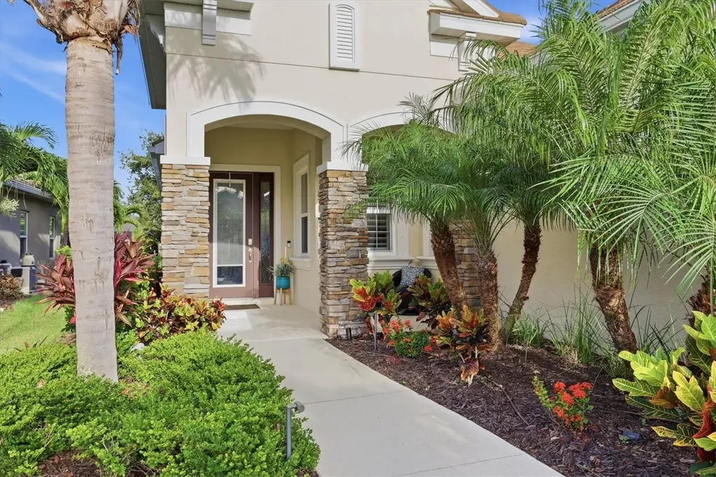 4209 Midnight Blue Run Bradenton FL 34211