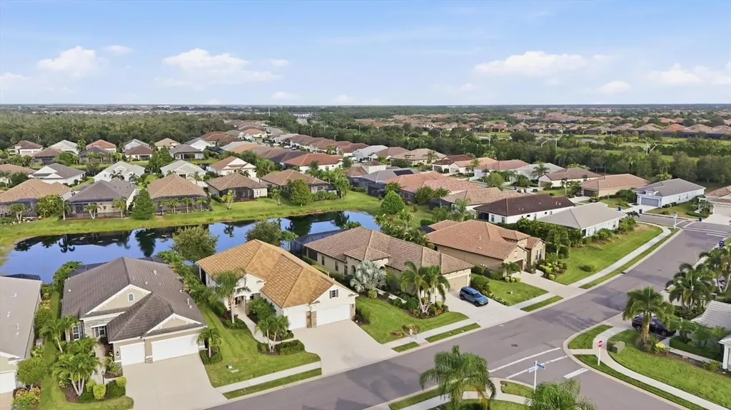4209 Midnight Blue Run Bradenton FL 34211