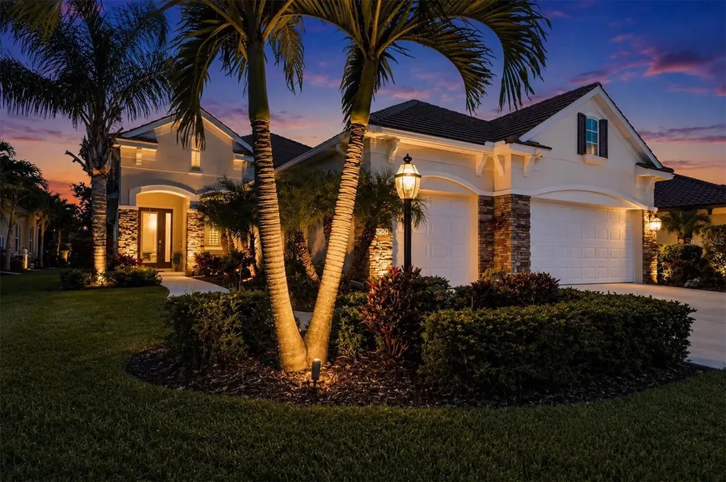 4209 Midnight Blue Run Bradenton FL 34211