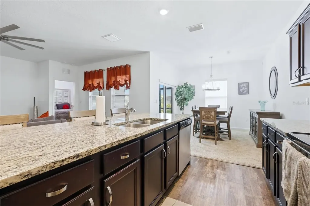 1121 Anchor Bend Drive Ruskin FL 33570