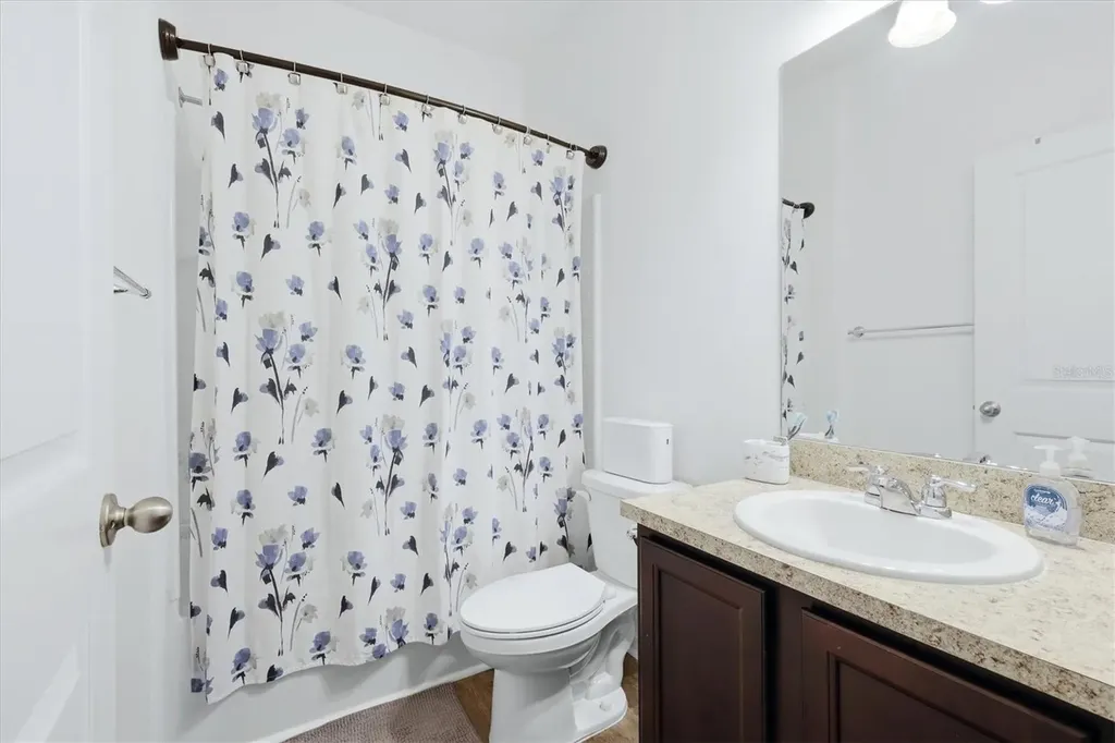 1121 Anchor Bend Drive Ruskin FL 33570