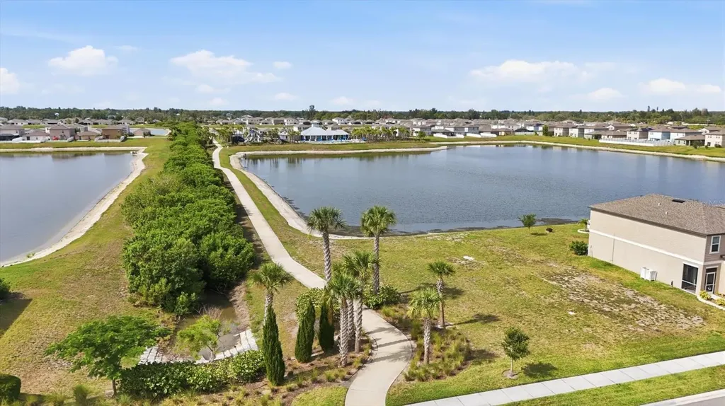 1121 Anchor Bend Drive Ruskin FL 33570