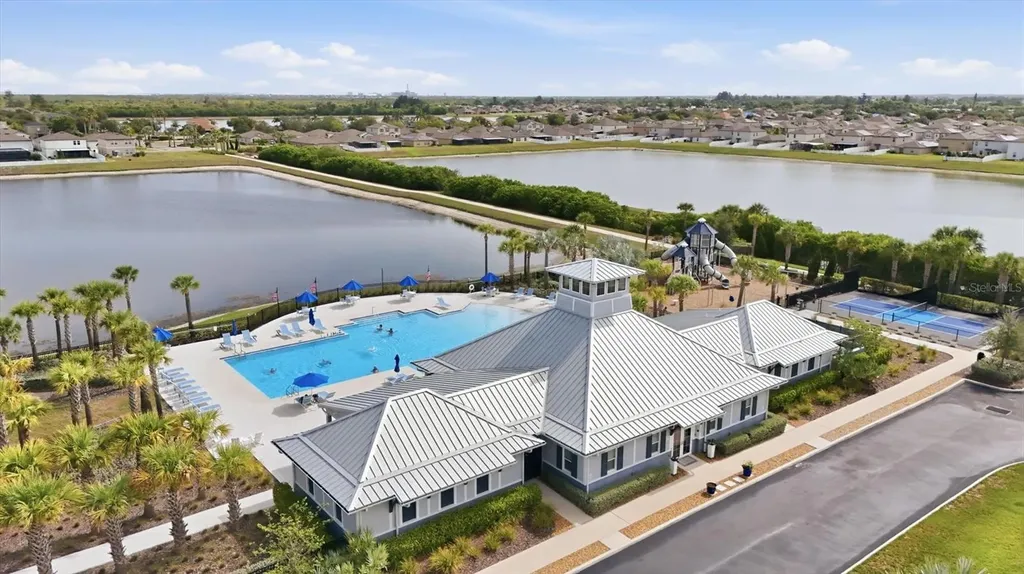 1121 Anchor Bend Drive Ruskin FL 33570