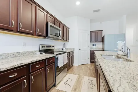 1121 Anchor Bend Drive Ruskin FL 33570