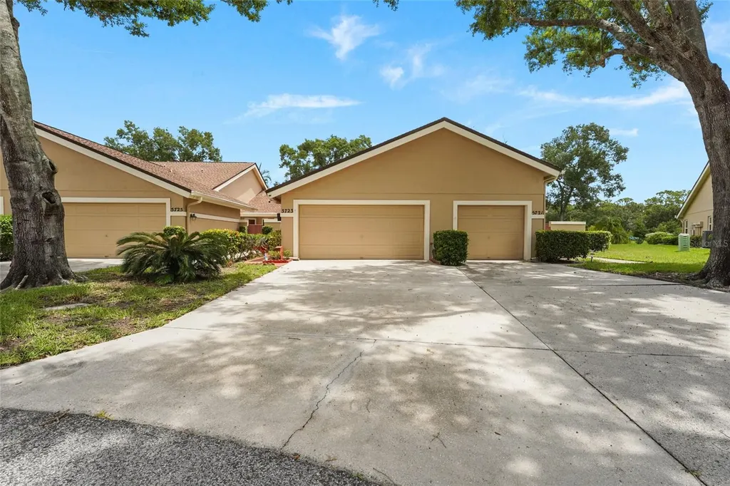 5723 Monte Rosso Road Sarasota FL 34243