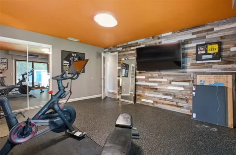 465 Mandalay Road Orlando FL 32809