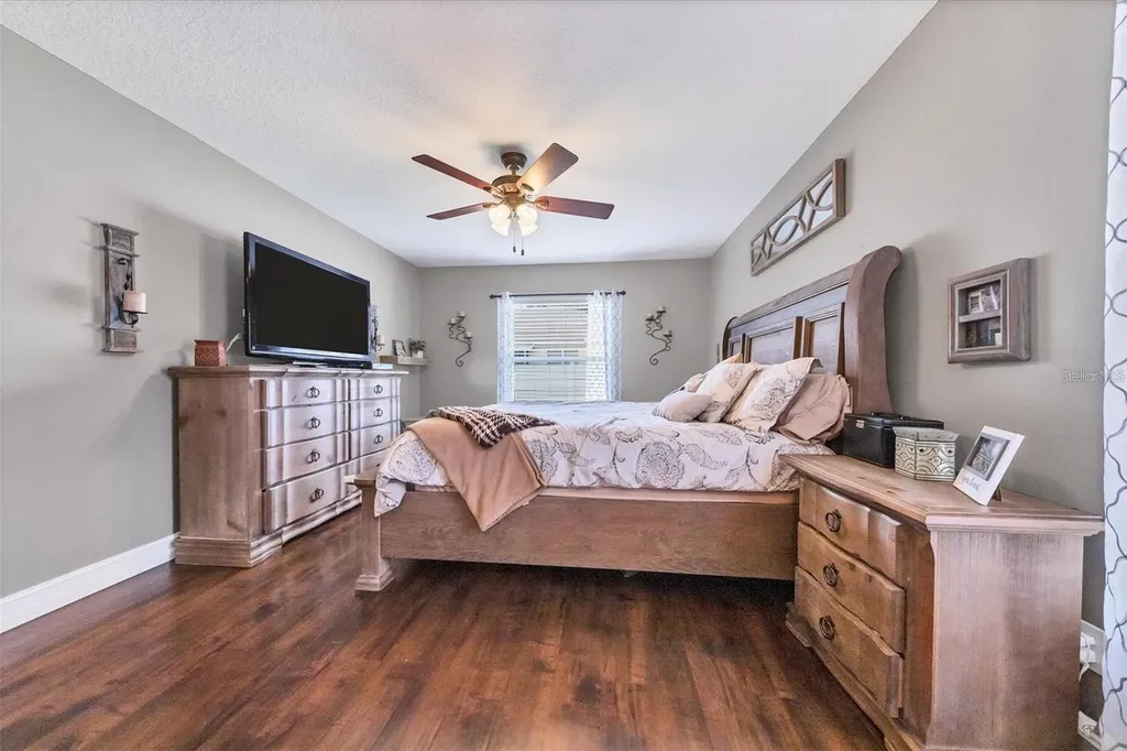 4624 73rd Street E Bradenton FL 34203
