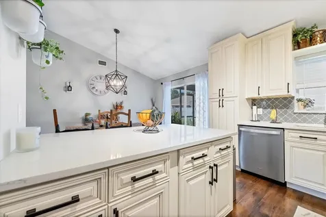 4624 73rd Street E Bradenton FL 34203