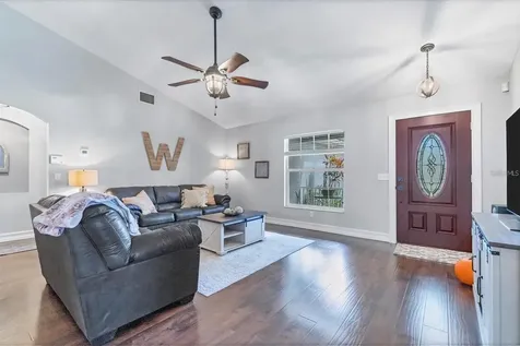 4624 73rd Street E Bradenton FL 34203
