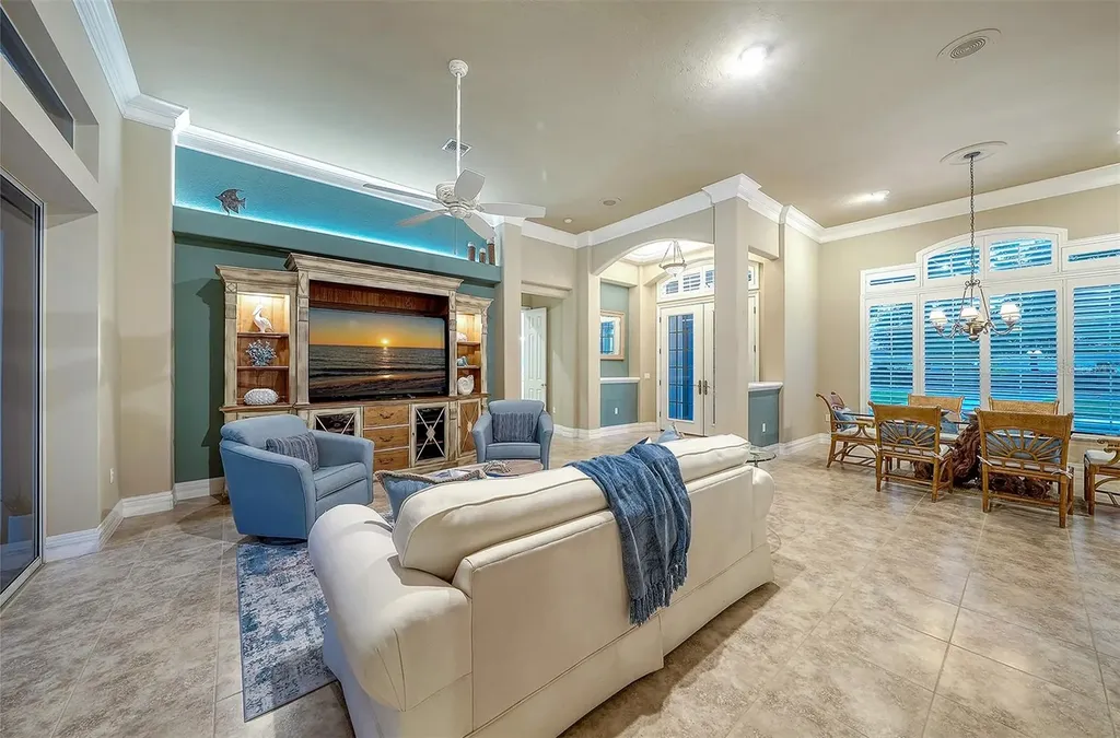 11 N Cayman Isles Boulevard Englewood FL 34223