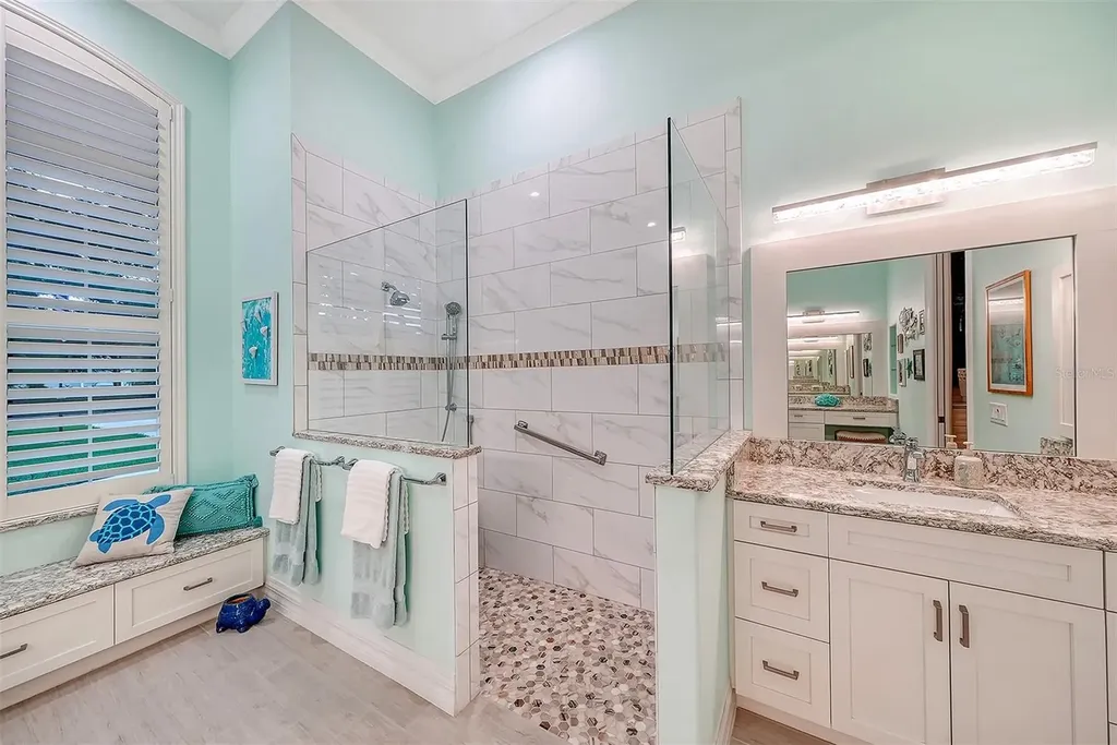 11 N Cayman Isles Boulevard Englewood FL 34223