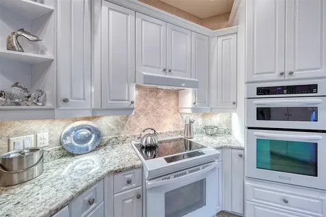 11 N Cayman Isles Boulevard Englewood FL 34223