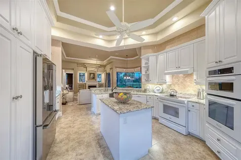11 N Cayman Isles Boulevard Englewood FL 34223