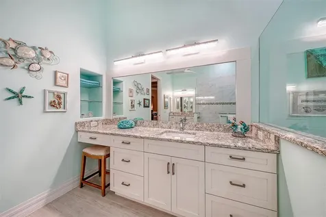 11 N Cayman Isles Boulevard Englewood FL 34223