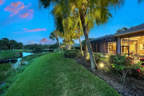 11 N Cayman Isles Boulevard Englewood FL 34223
