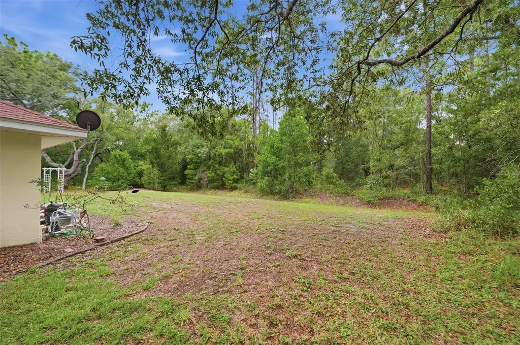 184 Pine Street Homosassa FL 34446