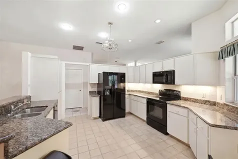 184 Pine Street Homosassa FL 34446
