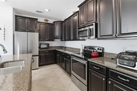 4355 Summer Breeze Way Kissimmee FL 34744