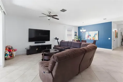 4355 Summer Breeze Way Kissimmee FL 34744