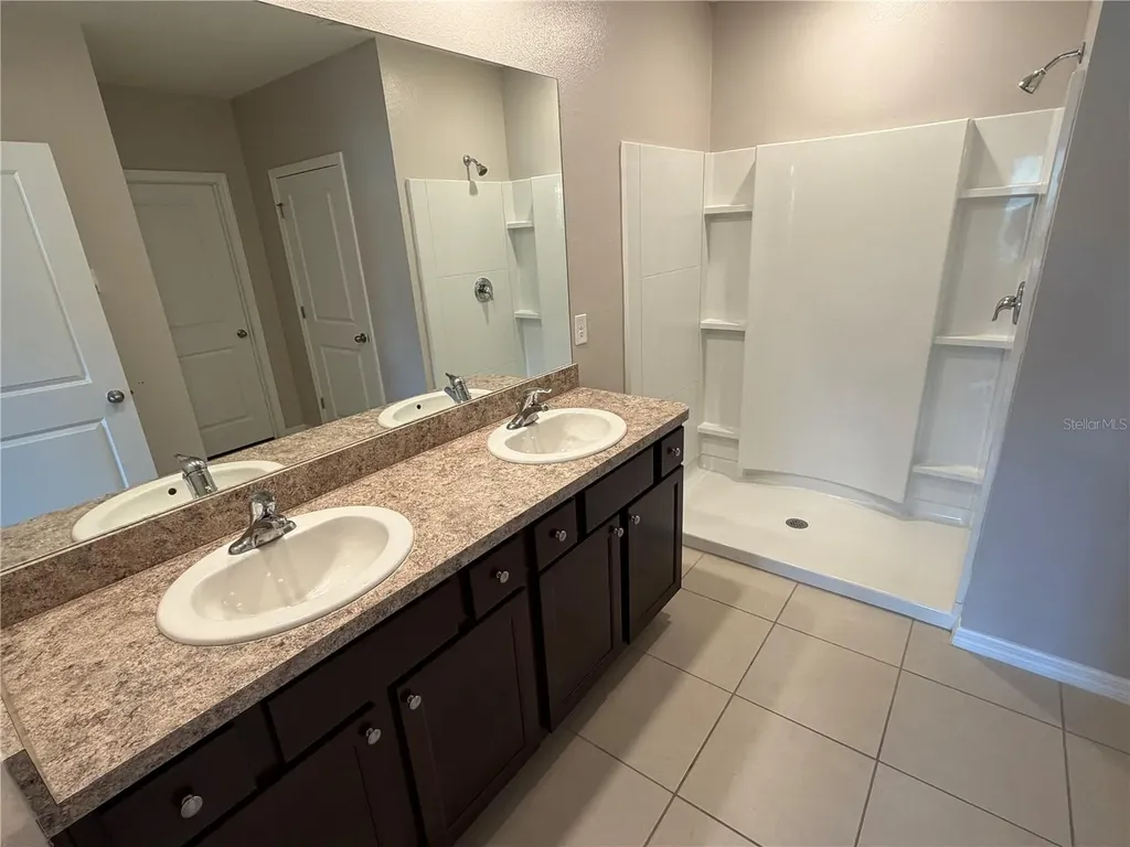 2822 NE 44th Road Ocala FL 34470