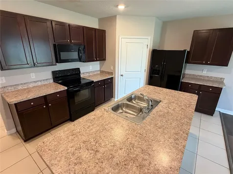 2822 NE 44th Road Ocala FL 34470