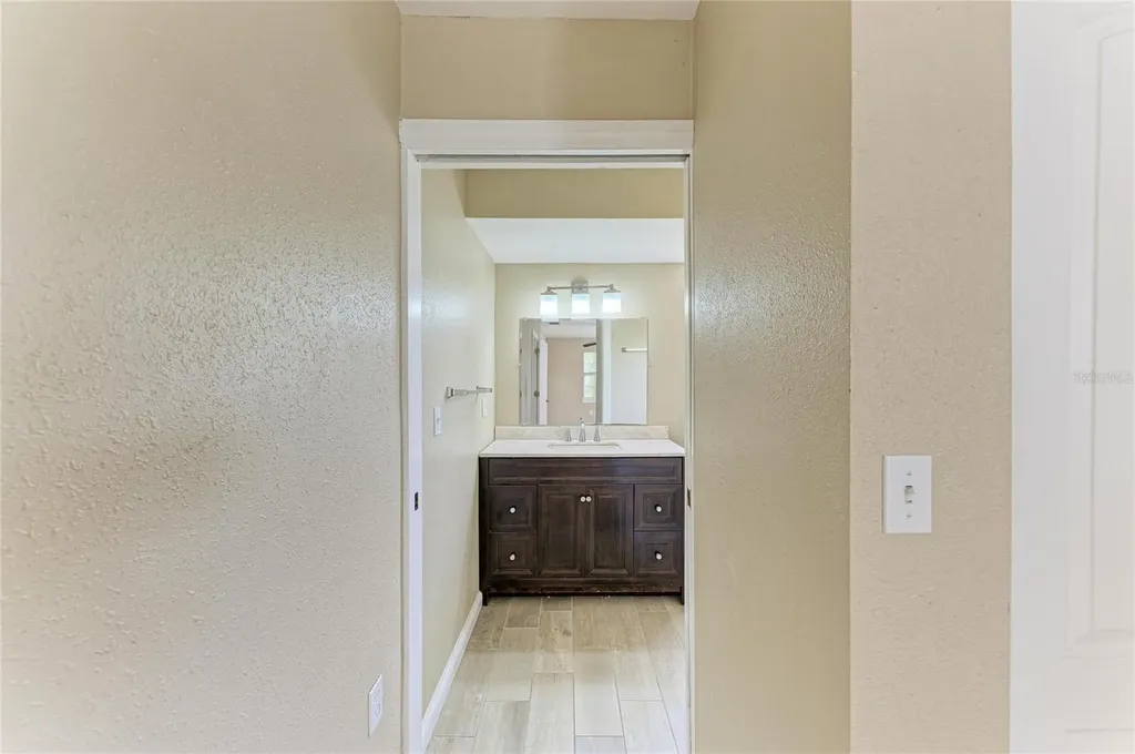 1300 Loma Linda Court Sarasota FL 34239