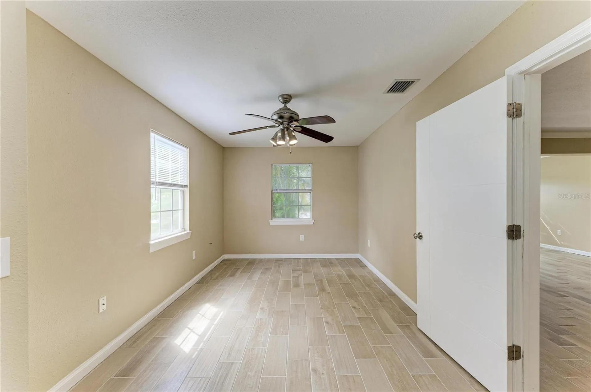 1300 Loma Linda Court Sarasota FL 34239