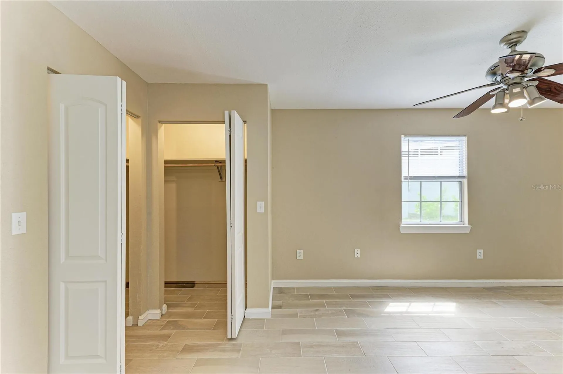 1300 Loma Linda Court Sarasota FL 34239