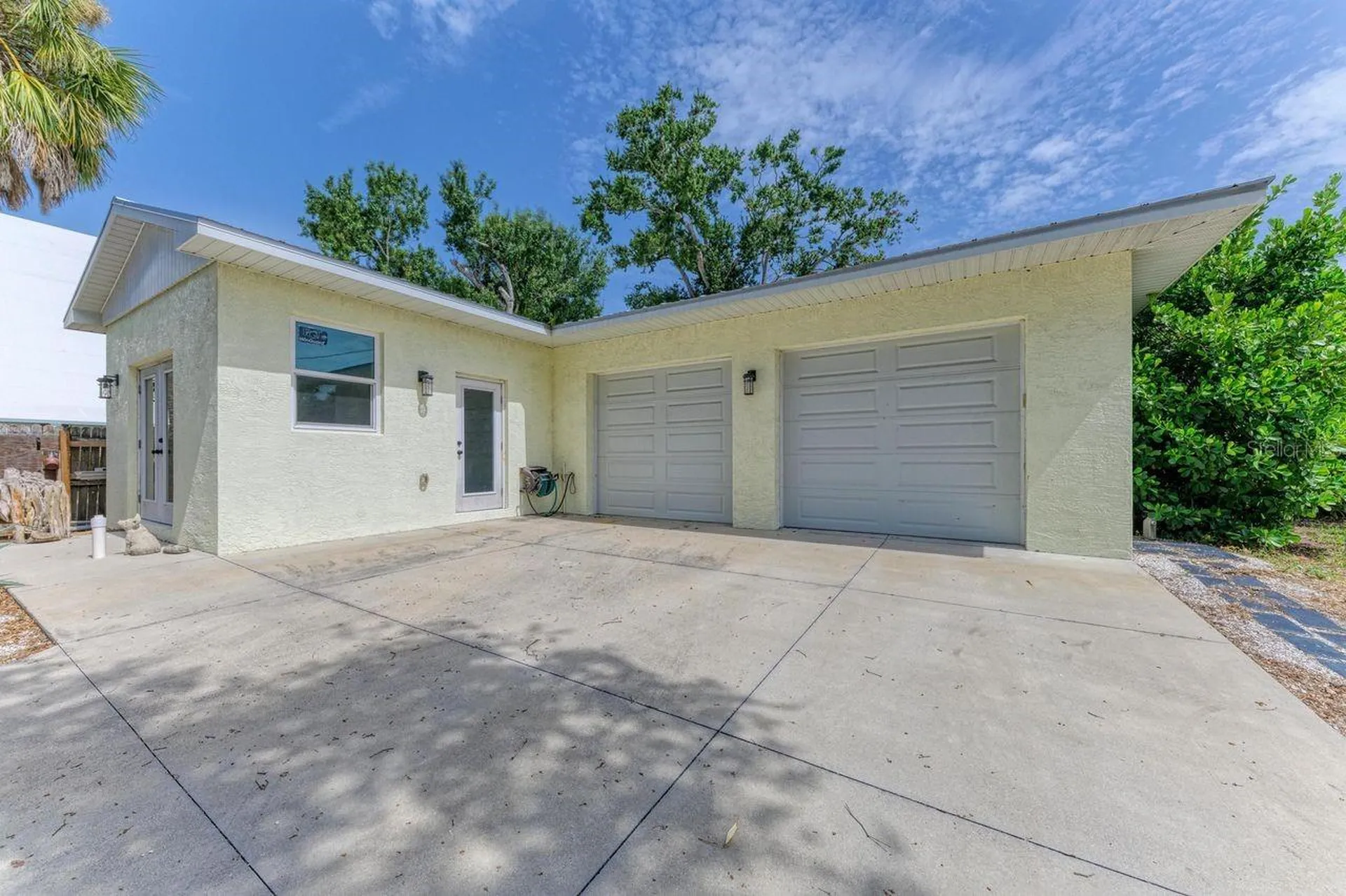 1300 Loma Linda Court Sarasota FL 34239