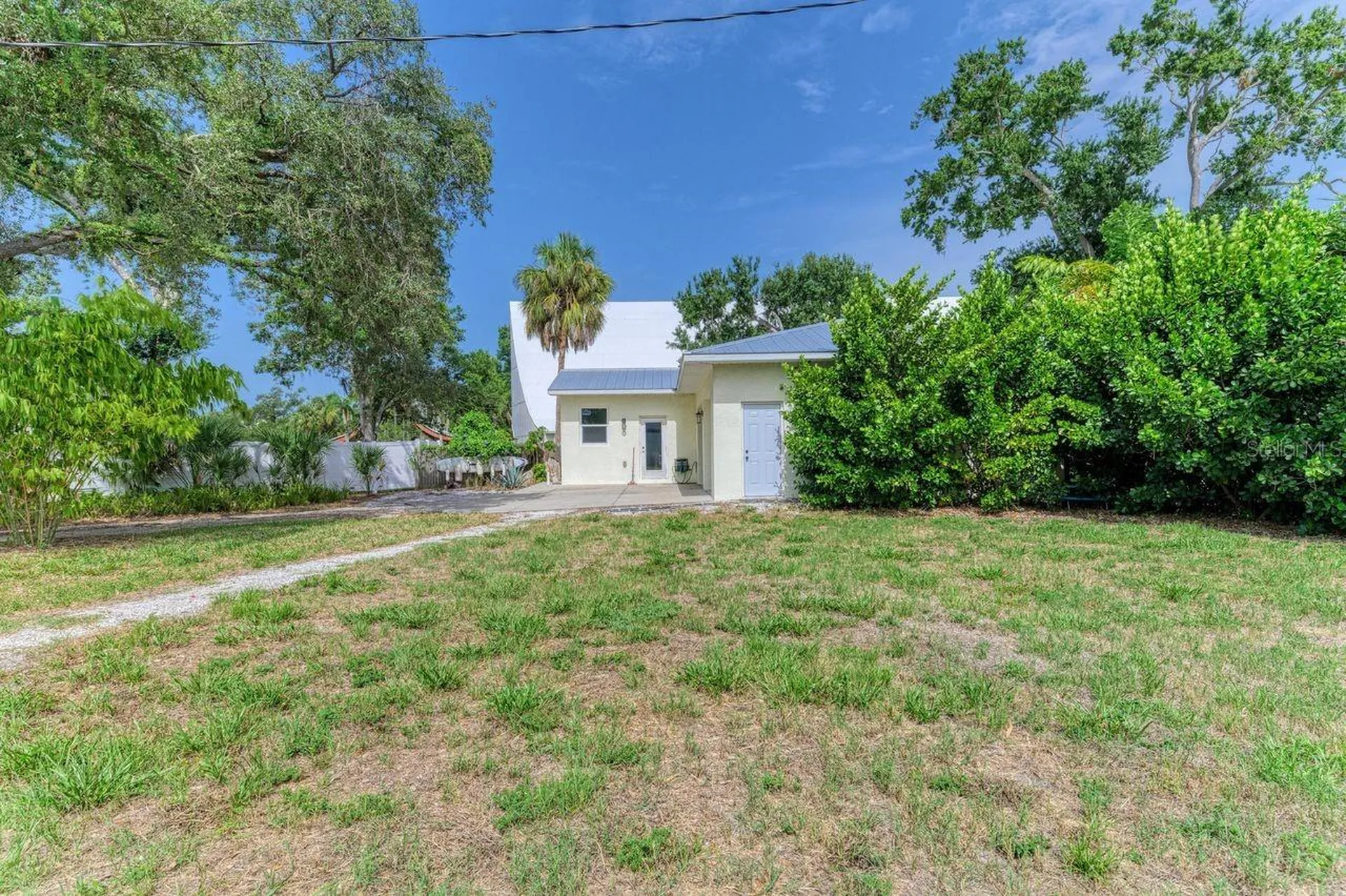 1300 Loma Linda Court Sarasota FL 34239