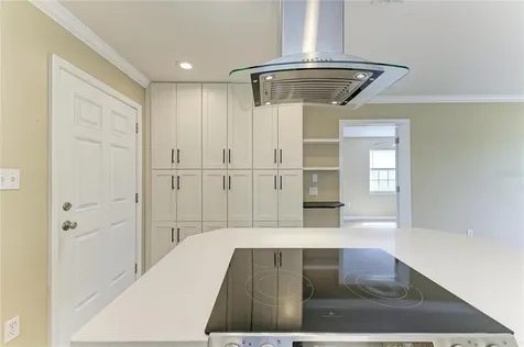 1300 Loma Linda Court Sarasota FL 34239