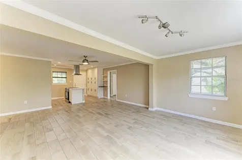 1300 Loma Linda Court Sarasota FL 34239
