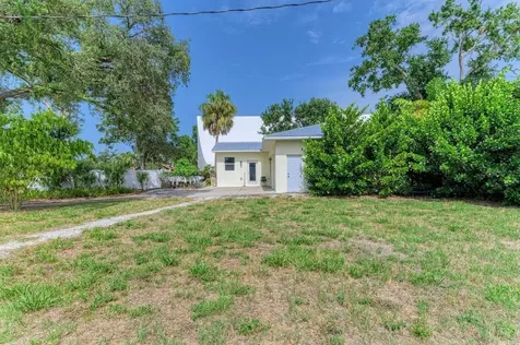 1300 Loma Linda Court Sarasota FL 34239