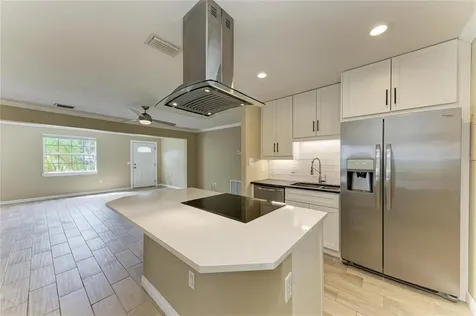 1300 Loma Linda Court Sarasota FL 34239