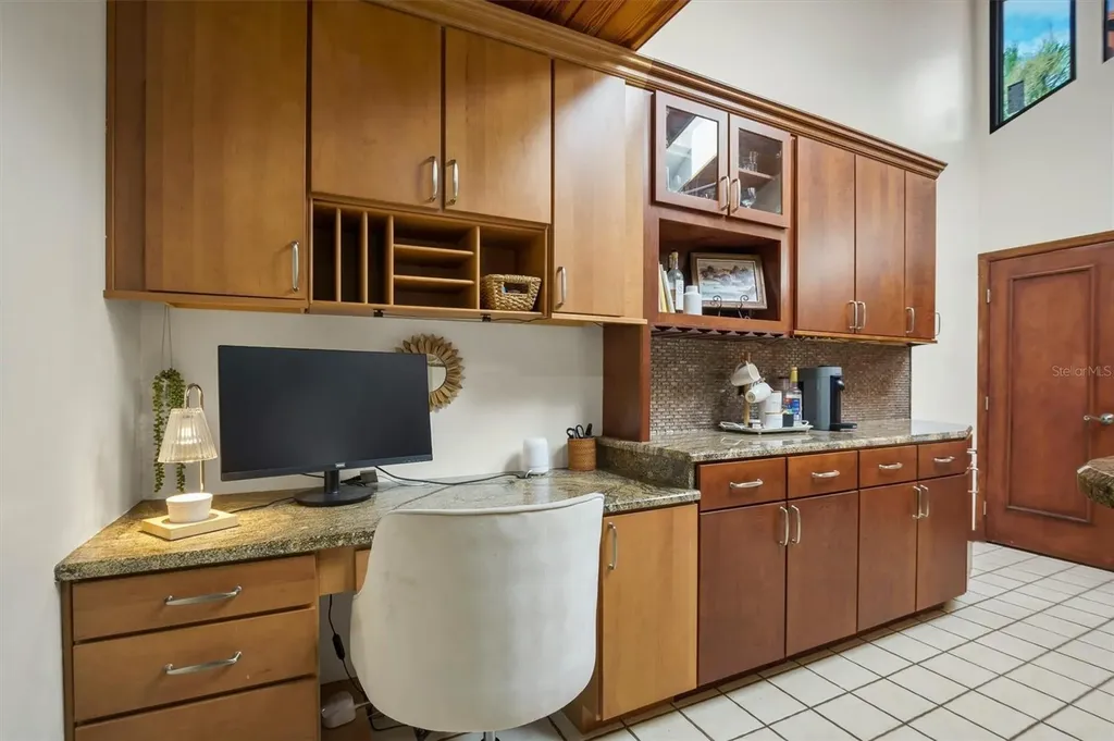 503 Clubhouse Drive Lake Wales FL 33898